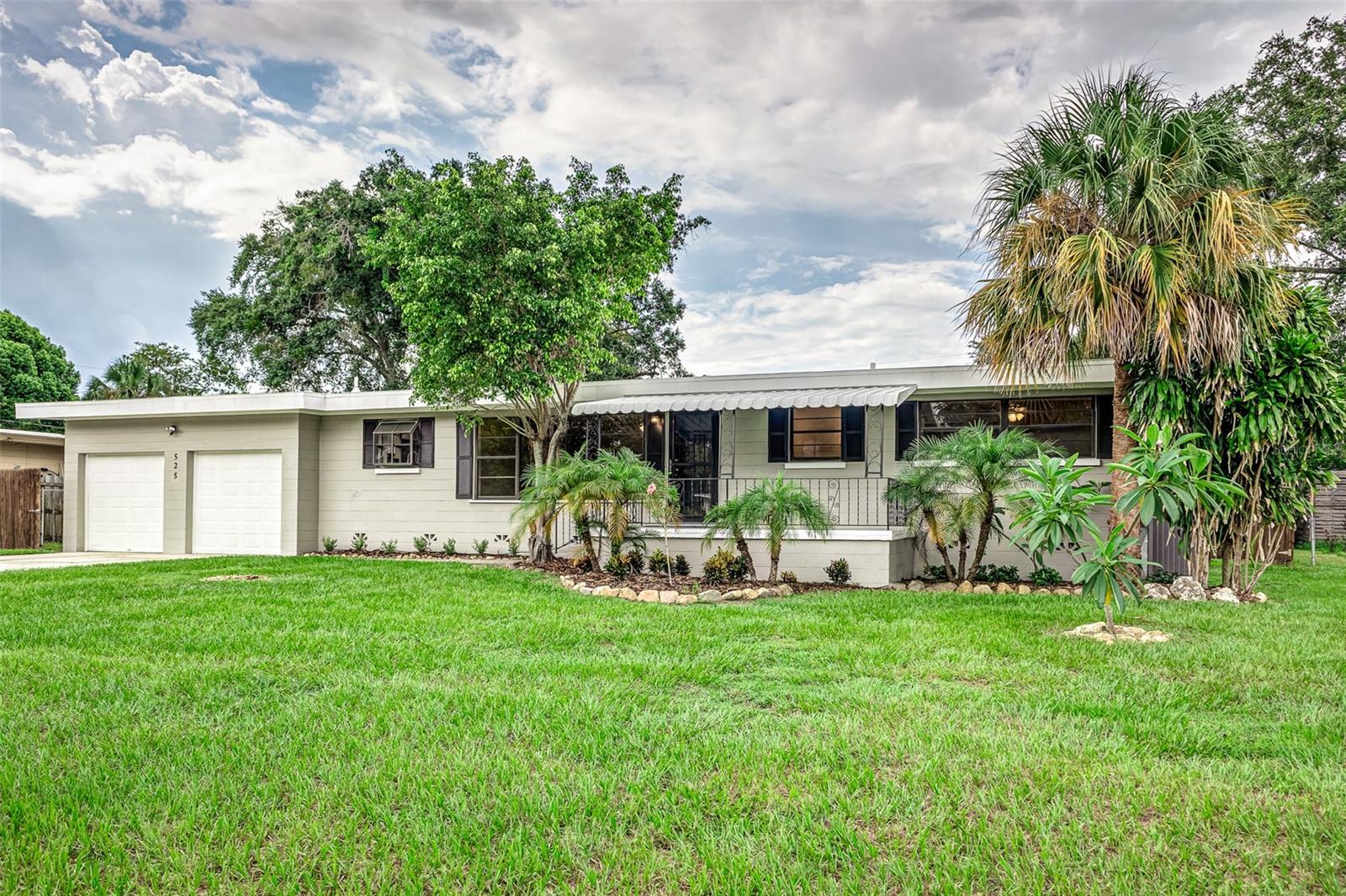Louise Dr, Lakeland, FL 33803