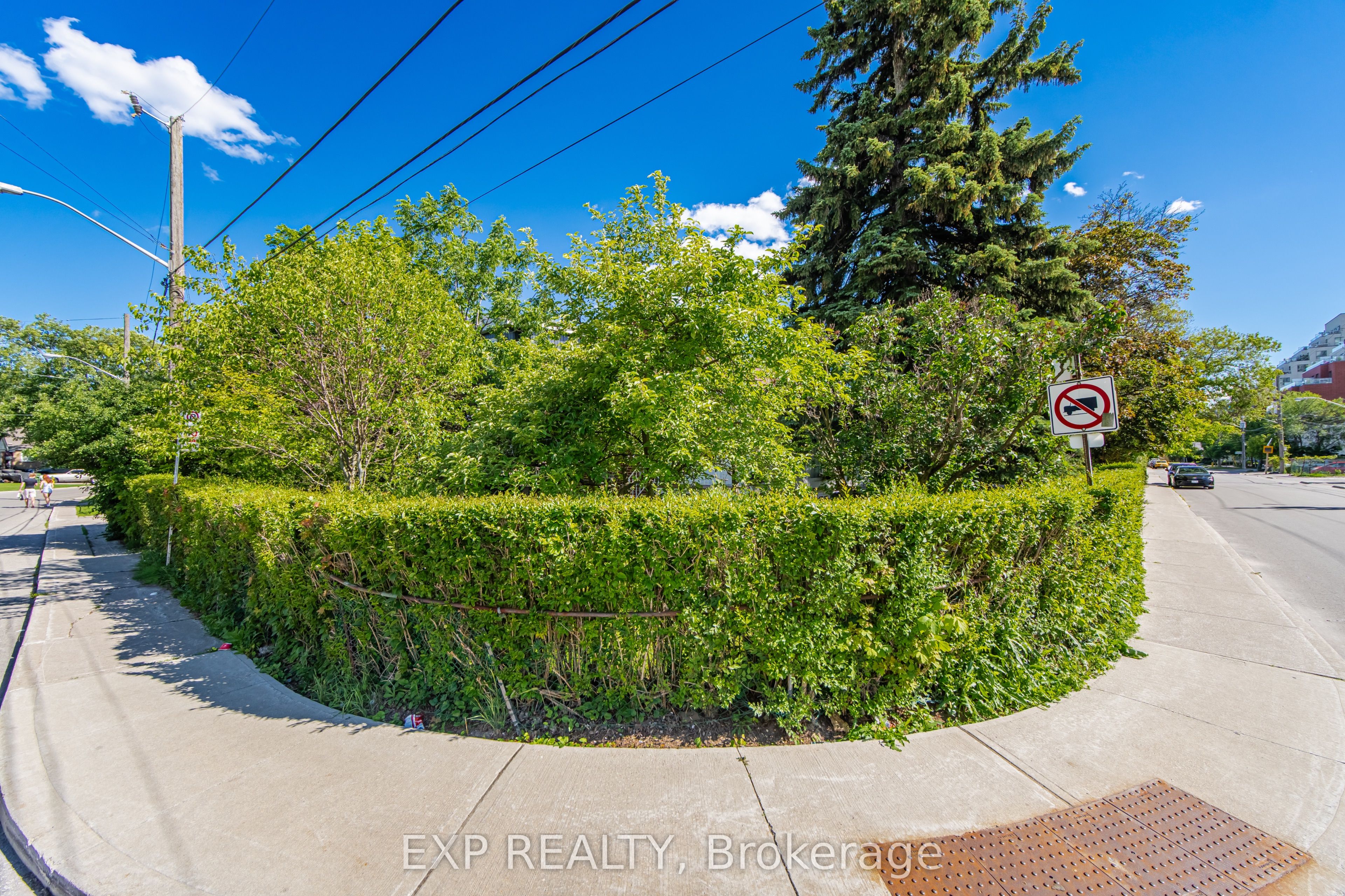 Residential in Toronto E06 3