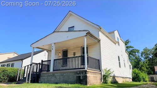 7068 Ford Ave, Warren, MI, 48091-5924 | Card Image