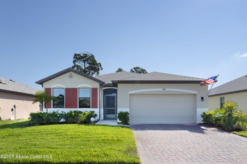527 Old Country Rd Se, Palm Bay, FL, 32909-6897 | Card Image