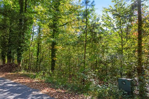 426 Pin Du Lac Dr, Central, SC, 29630-9435 | Card Image