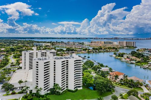 705-5950 Pelican Bay Plz S, GULFPORT, FL, 33707-3960 | Card Image