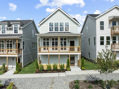 807 Arbor Trace Cir, Nashville, TN, 37207-2602 | Card Image