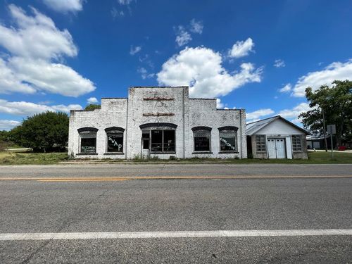 104 Maple, Dana, IN, 47847 | Card Image