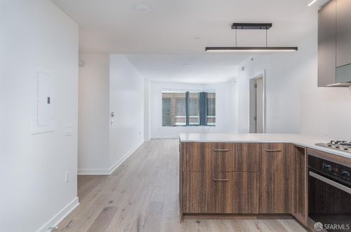 6f-280 Spear St, San Francisco, CA, 94105-6194 | Card Image