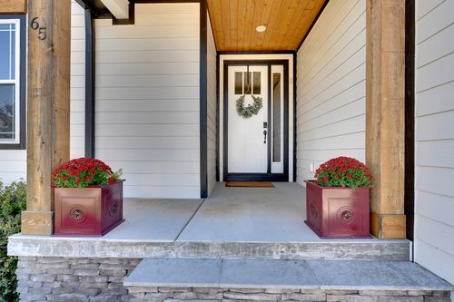 65 Pontoon Pl, Winchester, TN, 37398-1755 | Card Image