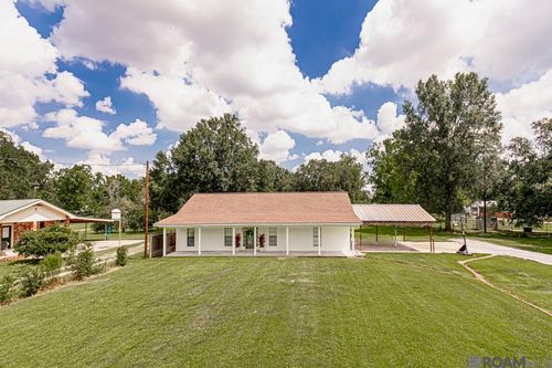 40444 Black Bayou Ext, Gonzales, LA, 70737-6865 | Card Image