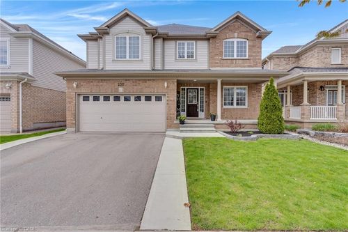237 Waterbend Cres, Kitchener, ON, N2A4L3 | Card Image