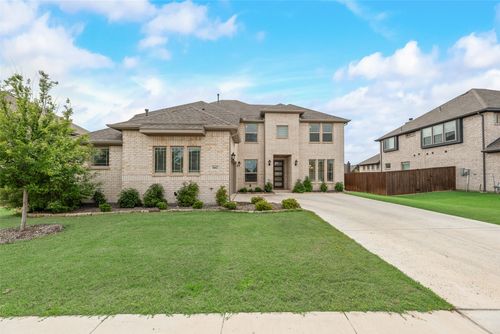 1042 Elmwood Dr, Justin, TX, 76247-1885 | Card Image