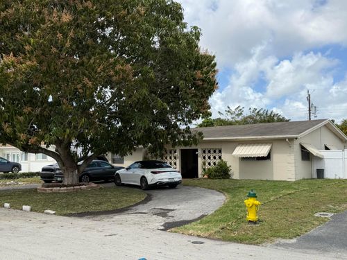 7917 Panama St, Miramar, FL, 33023-3567 | Card Image