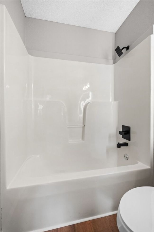 B - 4 Jonquilla Way, Home with 4 bedrooms, 3 bathrooms and null parking in Bentonville AR | Image 6