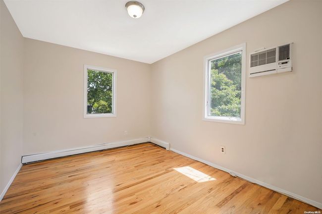 Unit 8 Third Bedroom | Image 28