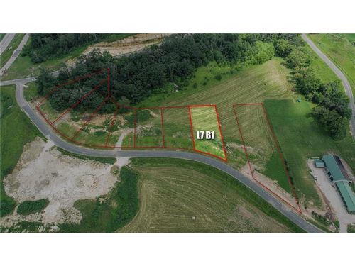 1002 Golfview Dr, Preston, MN, 55965 | Card Image