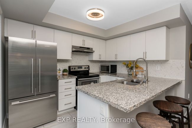 15 - 100 Dufay Rd, Condo with 2 bedrooms, 2 bathrooms and 1 parking in Brampton ON | Image 8