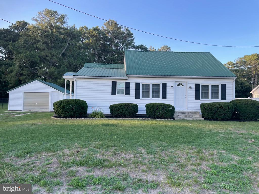 Residential in BRIDGEVILLE 2