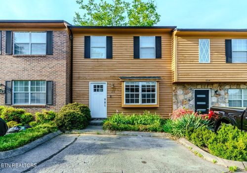 1216 Crest Brook Dr, Knoxville, TN, 37923-1742 | Card Image