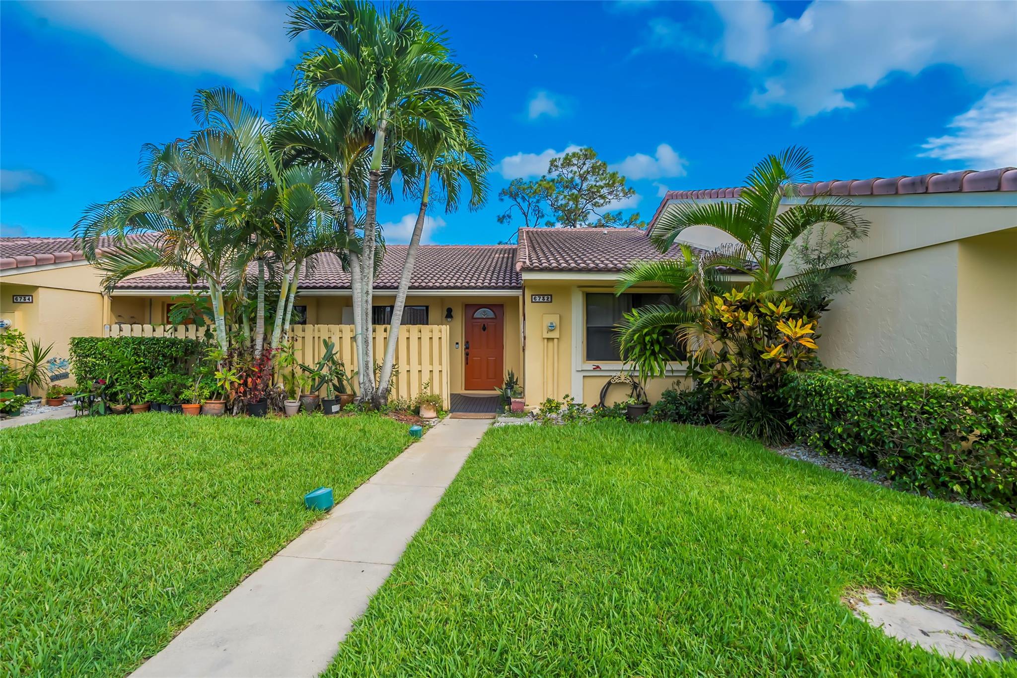 Bridlewood Ct, Boca Raton, FL 33433