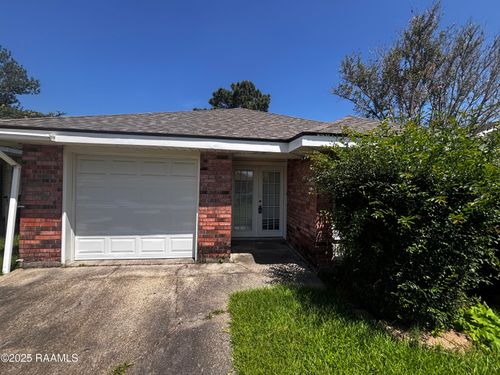 106 Doubloon Dr, Lafayette, LA, 70508-6525 | Card Image