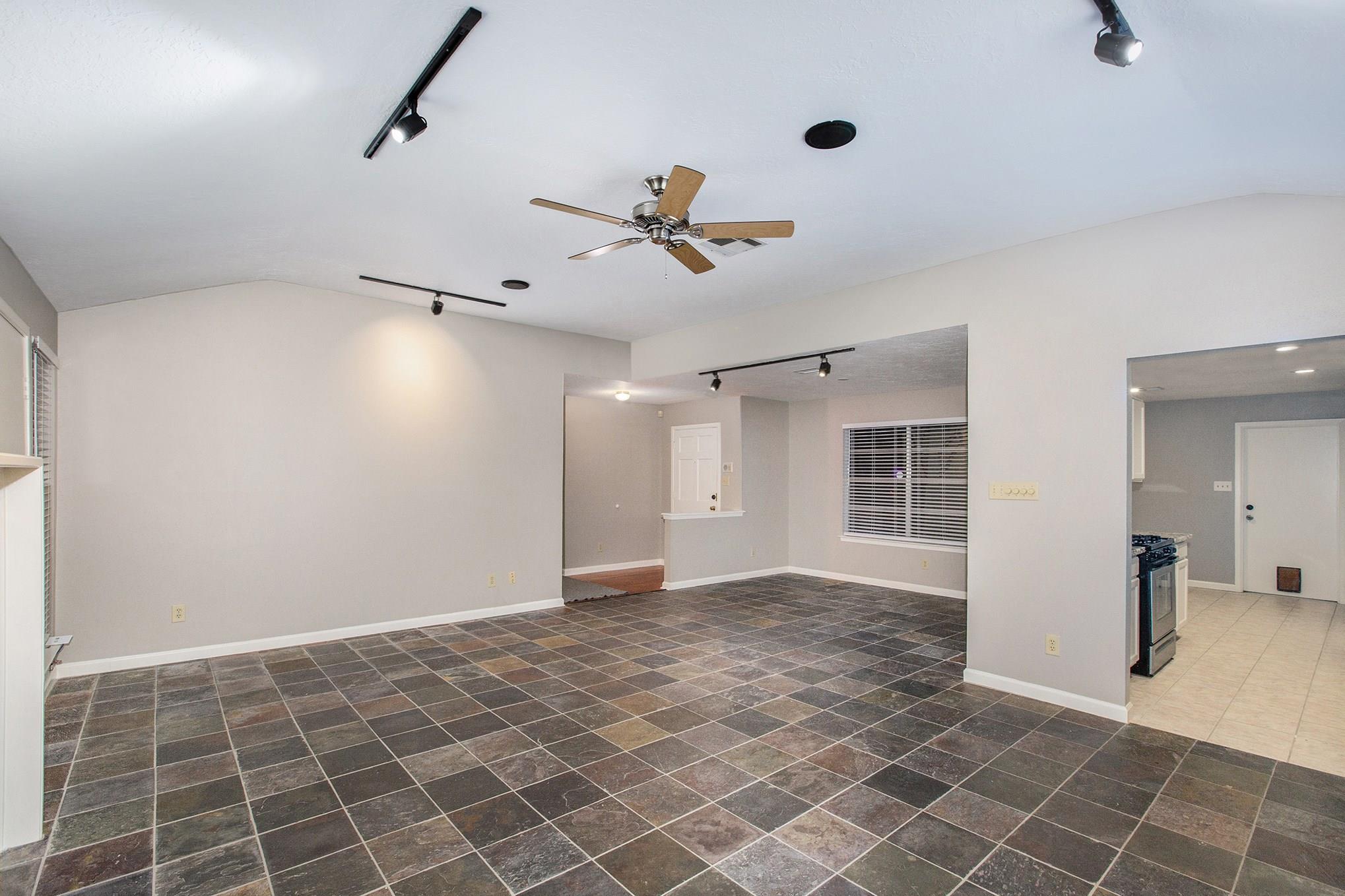 Residential Lease in Houston 4