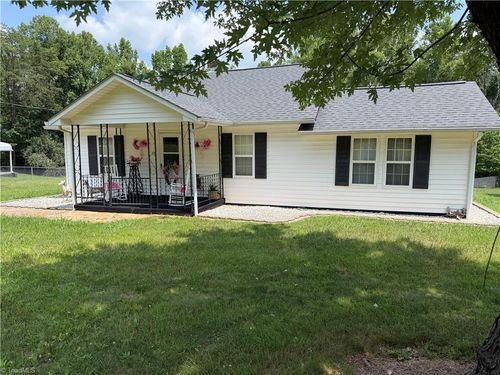 375 Sisk Mill Loop, Madison, NC, 27025 | Card Image