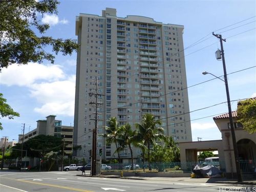 2104-215 N King St, Honolulu, HI, 96817-6709 | Card Image