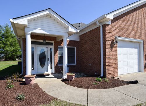 441 Brady Ln, Gallatin, TN, 37066-4688 | Card Image