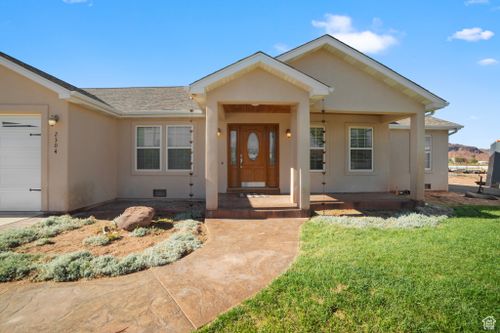 2304 Spanish Dr, Moab, UT, 84532 | Card Image