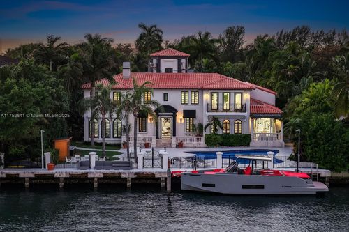 3605 Flamingo Dr, Miami Beach, FL, 33140-3924 | Card Image