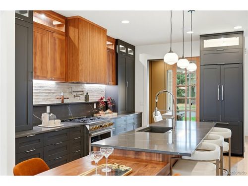 243 S Emerson St, Denver, CO, 80209-2211 | Card Image