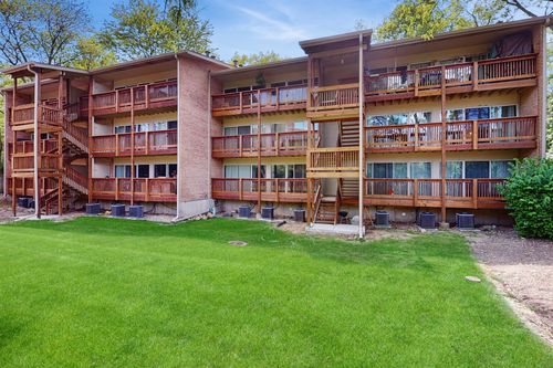 c-5880 Forest View Rd, Lisle, IL, 60532-2882 | Card Image