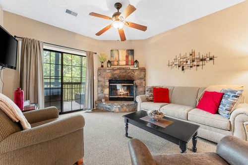 6-45 Leaning Tree Cir, Branson, MO, 65616-6144 | Card Image