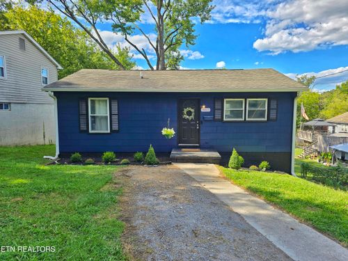 3927 Lilac Ave, Knoxville, TN, 37914-4822 | Card Image