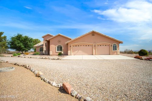 3000 S Pettit Ln, Sierra Vista, AZ, 85650-8620 | Card Image