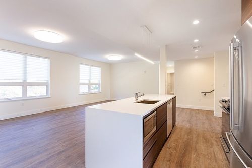 ph302-40 Fisher Ave, Boston, MA, 02120-3390 | Card Image