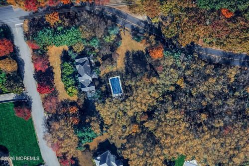 2 Warrenton Ln, Colts Neck, NJ, 07722-1065 | Card Image