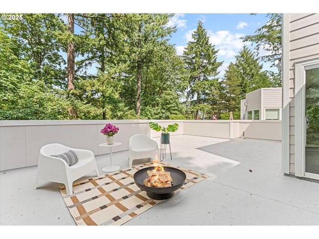 3D - 48 Eagle Crest Dr, Condo with 2 bedrooms, 2 bathrooms and 2 parking in Lake Oswego OR | Image 5