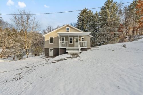 111 S Baker Rd, Jefferson Twp, PA, 18436-4589 | Card Image