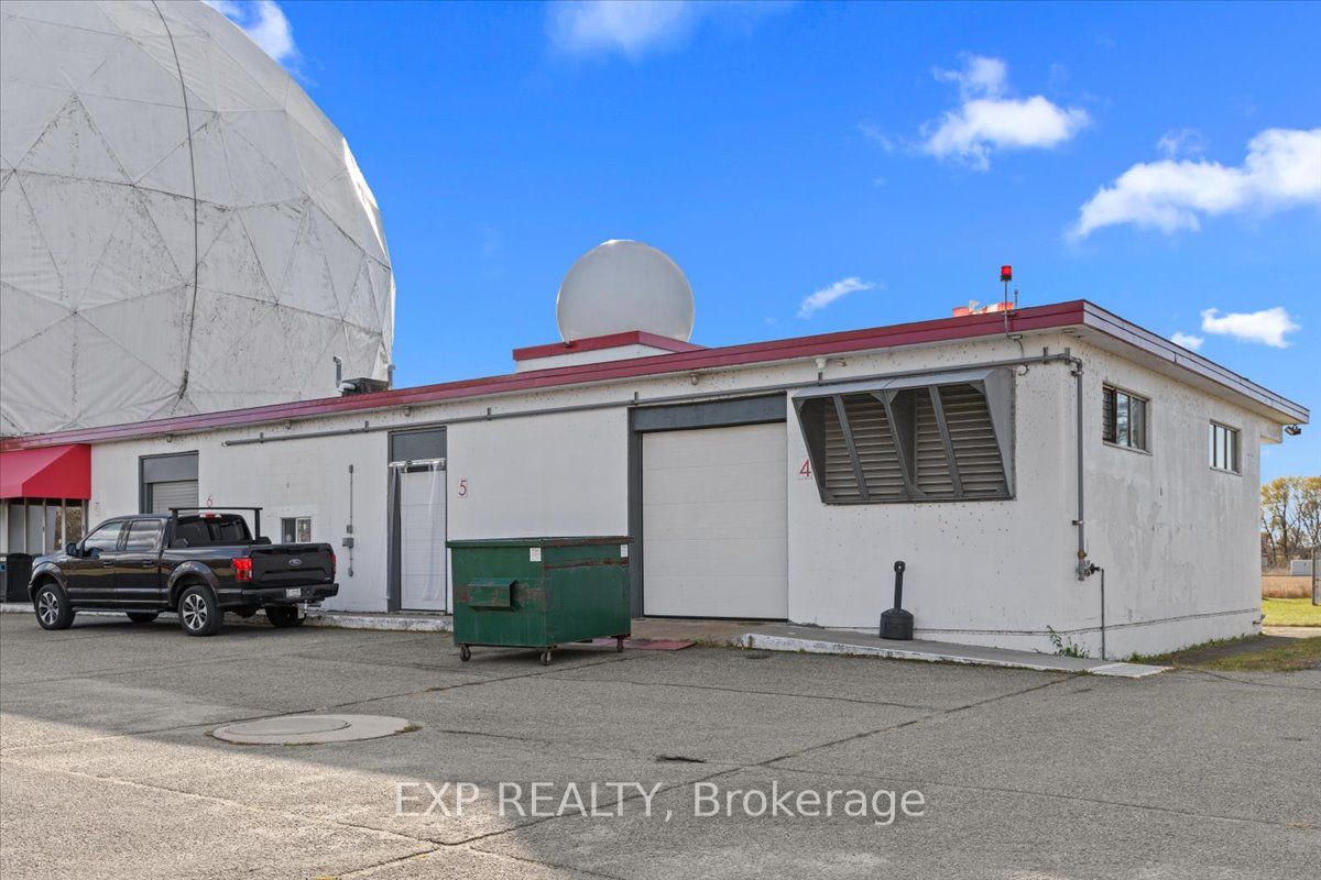 Commercial Lease in Carp - Huntley Ward 4