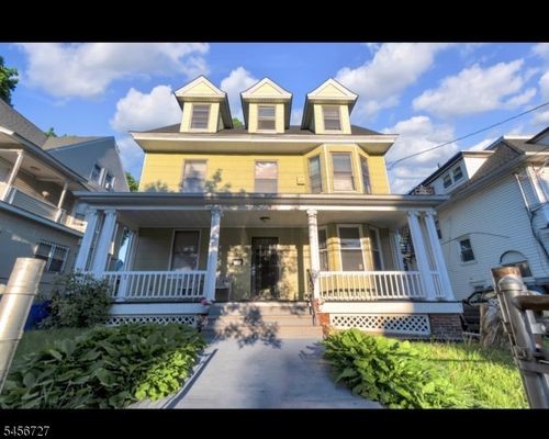884 S 15th St, Newark, NJ, 07108-1323 | Card Image