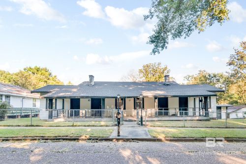 25 Southern St, Chickasaw, AL, 36611-2539 | Card Image