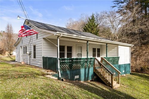 336 Willowdale Church Rd, Vilas, NC, 28692-8961 | Card Image