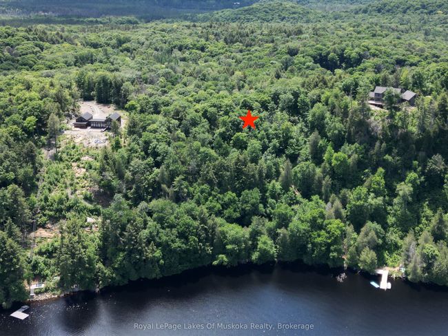 74 Claren Cres, Home with 0 bedrooms, 0 bathrooms and null parking in Huntsville ON | Image 4