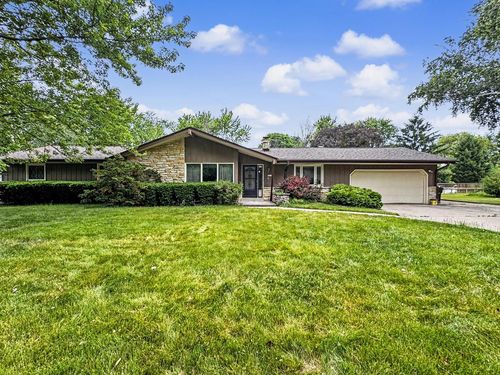 4500 W Abbott Avenue, Greenfield, WI, 53220 | Card Image