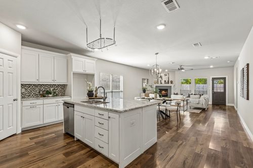 115 Elm Ln, Roanoke, TX, 76262-7210 | Card Image