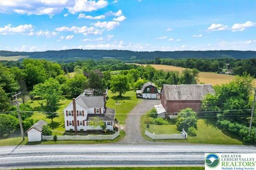 7590 Pohopoco Dr, Kunkletown, PA, 18058-2631 | Card Image