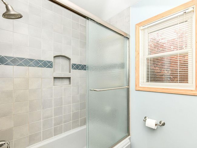 6113 N 250 E, House other with 4 bedrooms, 2 bathrooms and null parking in Greenfield IN | Image 34