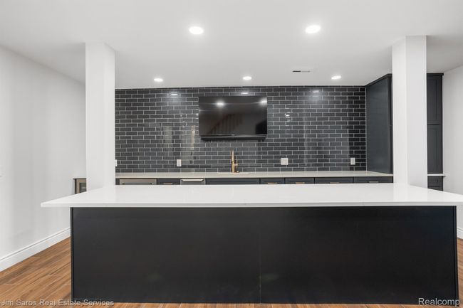 15701 Windmill Pointe Dr, House other with 6 bedrooms, 7 bathrooms and null parking in Grosse Pointe Park MI | Image 43