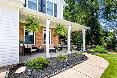 1964 Barnett West Ct, Buford, GA, 30518-2485 | Card Image