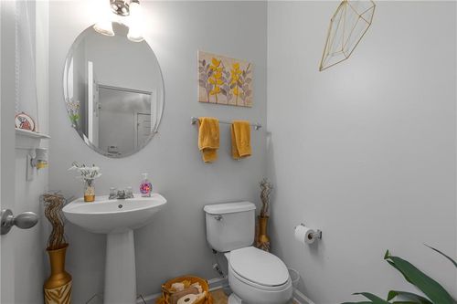 174 Ellis Dr, Conyers, GA, 30012-8033 | Card Image