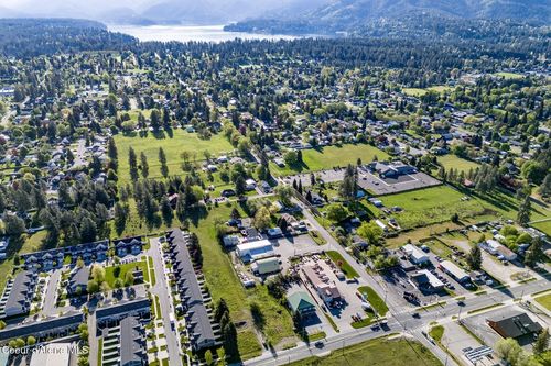 10490 Government, Hayden, ID, 83835 | Card Image